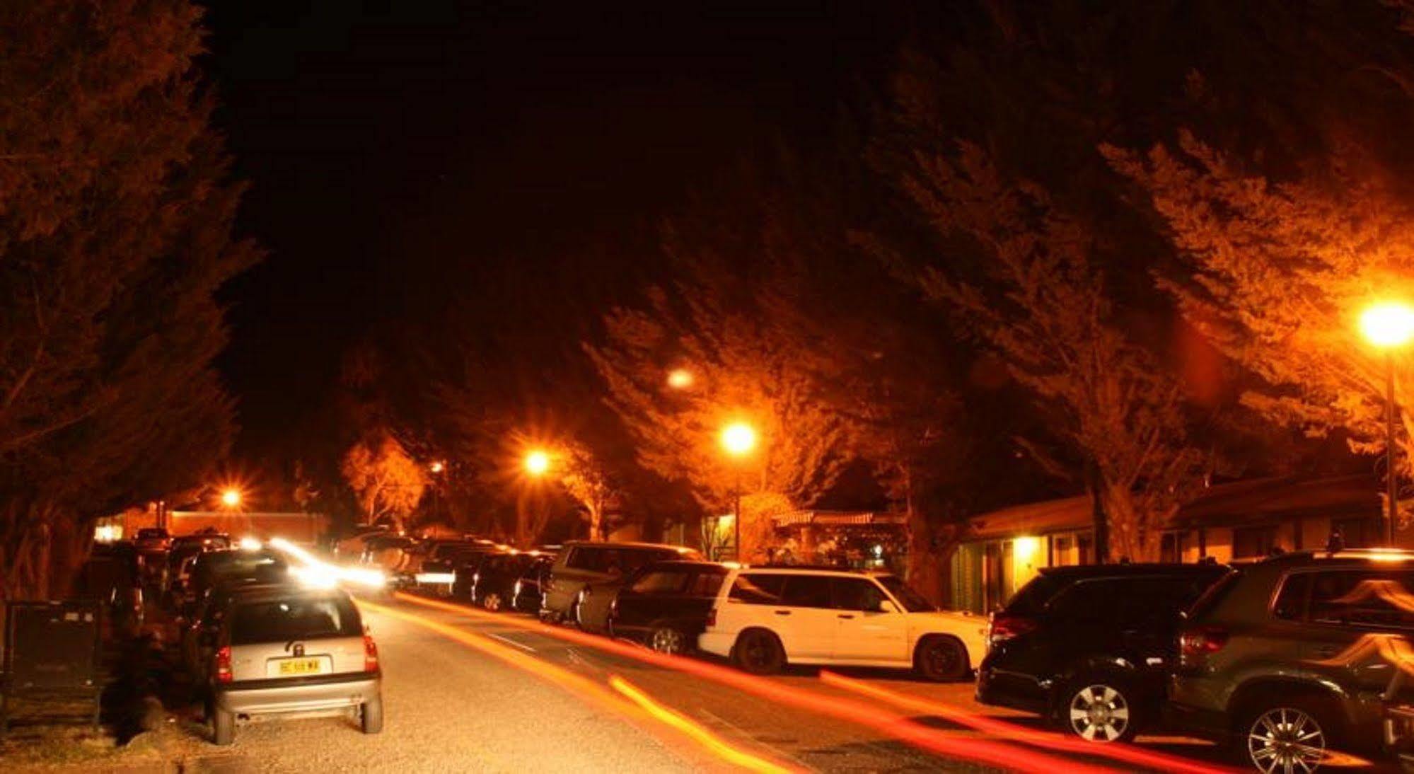 The Station Hotel Jindabyne Zewnętrze zdjęcie